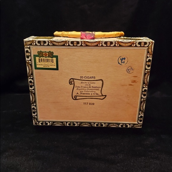 Cigar box bag / purse - Picture 5 of 6